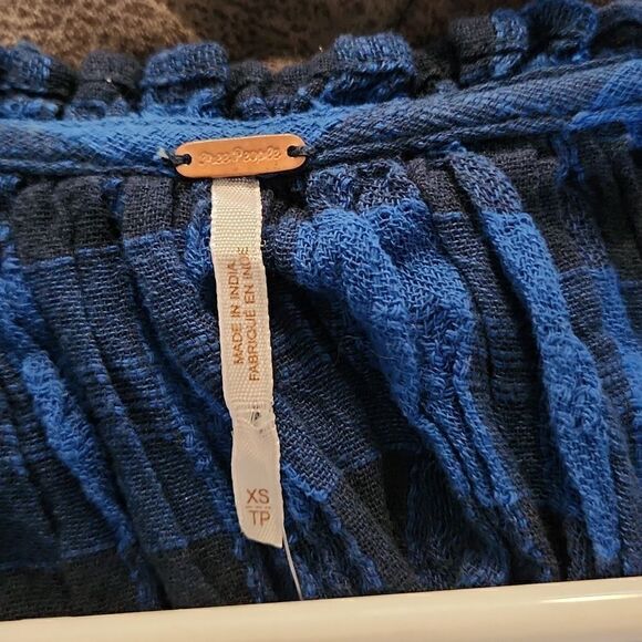 Nwt, free people top, blue plaid pullover - Picture 7 of 9